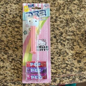 Hello Kitty PEZ Dispenser - Pink and White